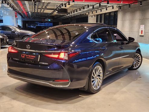 Lexus ES Executive — пробег 82 800 км — фото 2 из 5