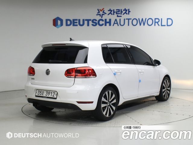 Volkswagen Golf 2.0 GTD — пробег 120 000 км — фото 2 из 5