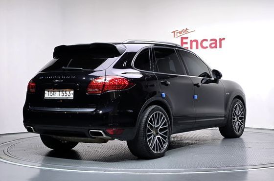 Porsche Cayenne 3.0 Diesel 958 — пробег 205 133 км — фото 2 из 5