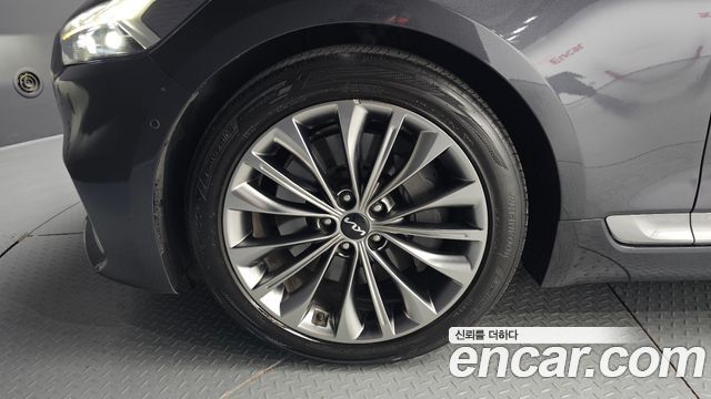 Kia K9 из Кореи Encar