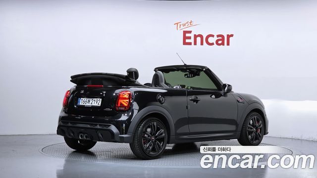 Mini Cooper Convertible JCW 3rd — пробег 18 617 км — фото 2 из 5