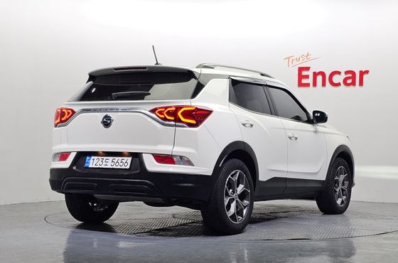 Ssangyong KORANDO Gasoline 1.5 2WD C7 — пробег 56 275 км — фото 2 из 5