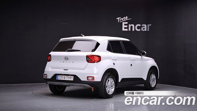 Hyundai Venue из Кореи Encar