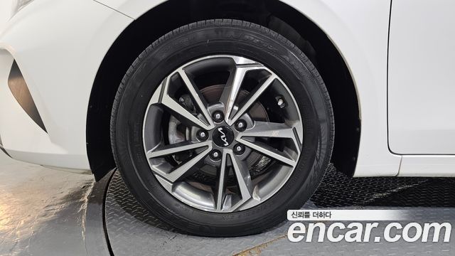 Kia K3 из Кореи Encar