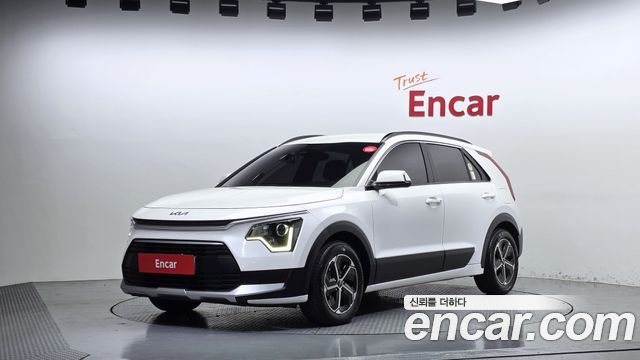 Kia Niro Trendy — пробег 116 270 км — фото 1 из 5