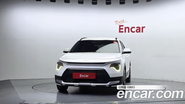 Kia Niro Trendy — пробег 116 270 км — фото 3 из 5