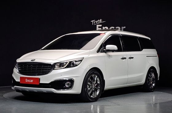 Kia Carnival 9-seater Prestige — пробег 105 838 км — фото 1 из 5