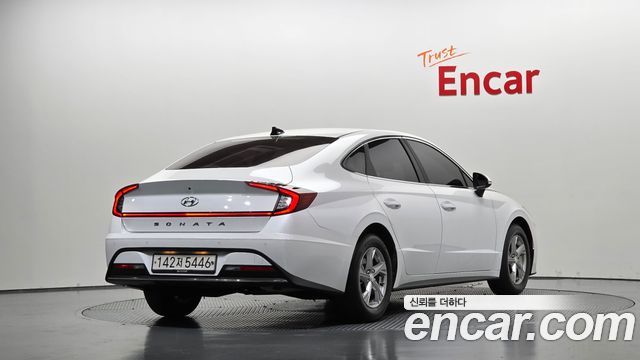 Hyundai Sonata 2.0 Premium — пробег 23 934 км — фото 2 из 5