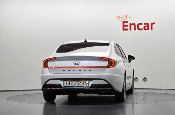 Hyundai Sonata 2.0 Premium — пробег 23 934 км — фото 4 из 5