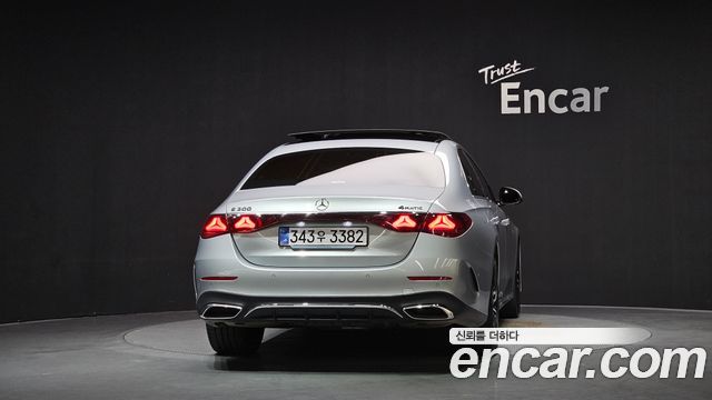 Mercedes-Benz E-Class из Кореи Encar