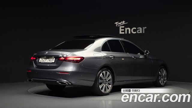 Mercedes-Benz E-Class из Кореи Encar