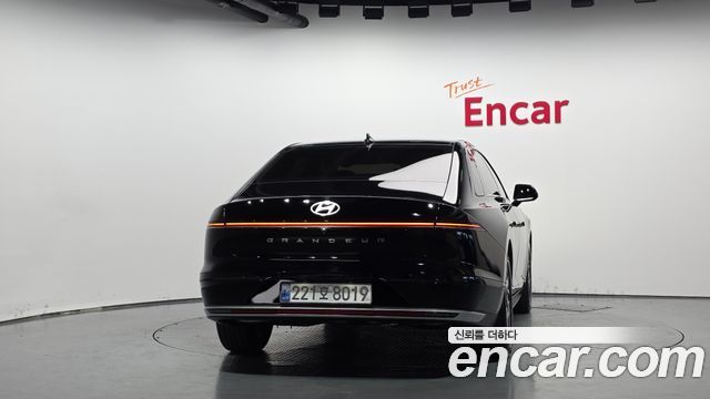 Hyundai Grandeur из Кореи Encar