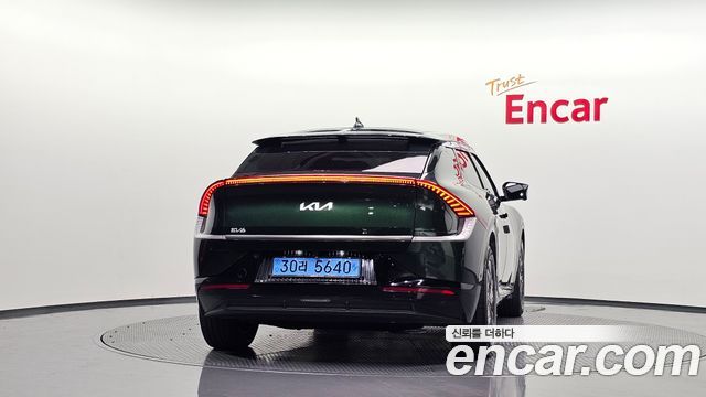 Kia EV6 из Кореи Encar