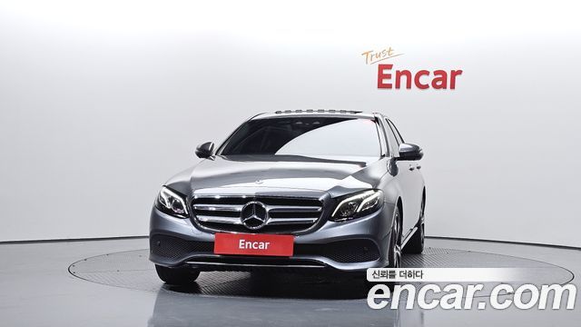 Mercedes-Benz E-Class из Кореи Encar