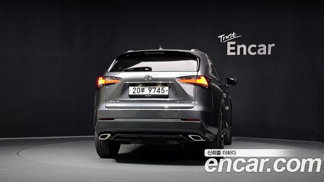 Lexus NX из Кореи Encar