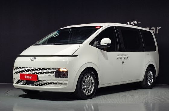 Hyundai Staria Cargo 5-Seater Modern — пробег 119 213 км — фото 1 из 5