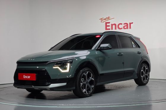 Kia Niro Signature — пробег 76 911 км — фото 1 из 5
