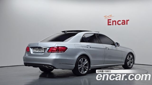 Mercedes-Benz E-Class из Кореи Encar