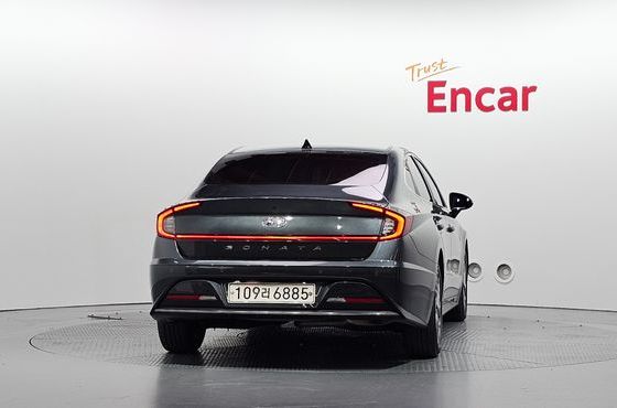 Hyundai Sonata 2.0 Premium Family — пробег 116 440 км — фото 4 из 5