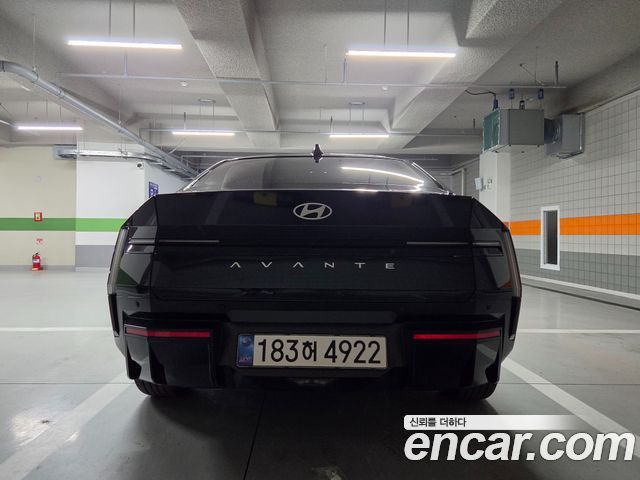 Hyundai AVANTE 2.0 Inspiration — пробег 440 км — фото 4 из 5