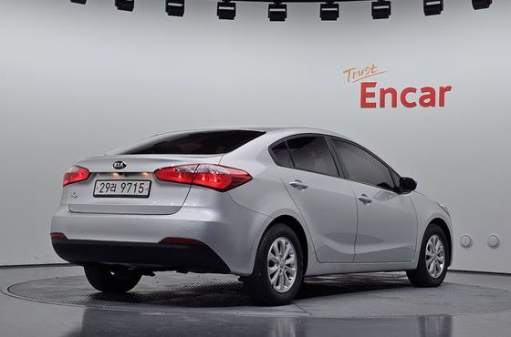 Kia K3 Deluxe — пробег 99 637 км — фото 2 из 5