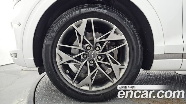Genesis GV70 из Кореи Encar