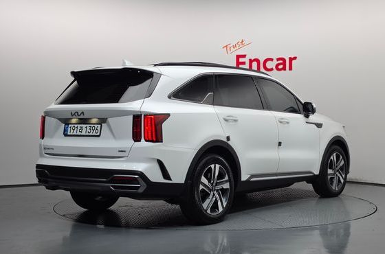 Kia Sorento HEV 1.6 2WD Gravity — пробег 18 453 км — фото 2 из 5