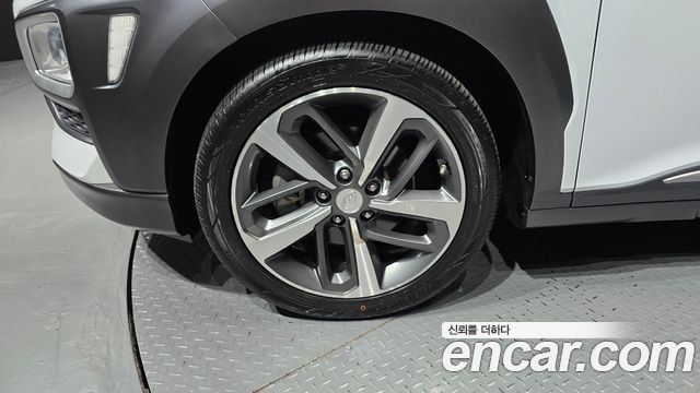 Hyundai Kona из Кореи Encar