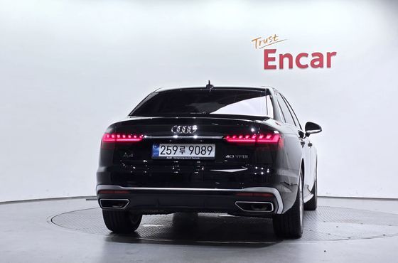 Audi A4 40 TFSI Premium — пробег 21 583 км — фото 4 из 5