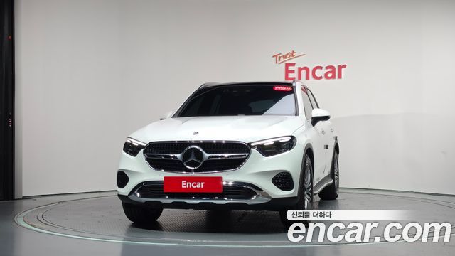 Mercedes-Benz GLC-Class GLC 300 4MATIC Avantgarde — пробег 9 741 км — фото 3 из 5