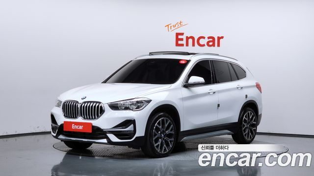 BMW X1 xDrive 20i xLine — пробег 29 836 км — фото 1 из 5
