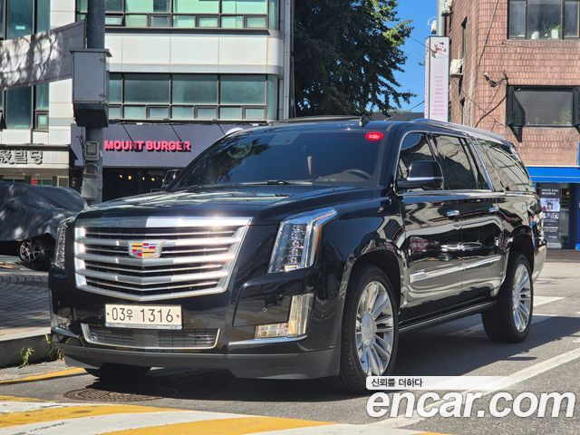 Cadillac Escalade 6.2 ESV 4th — пробег 38 075 км — фото 1 из 5