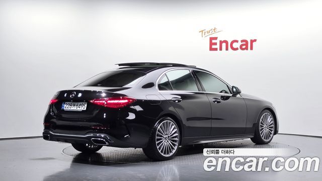 Mercedes-Benz C-Class C300 4MATIC AMG Line — пробег 42 653 км — фото 2 из 5