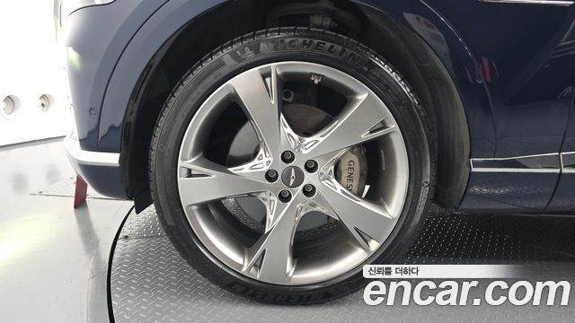 Genesis GV80 из Кореи Encar