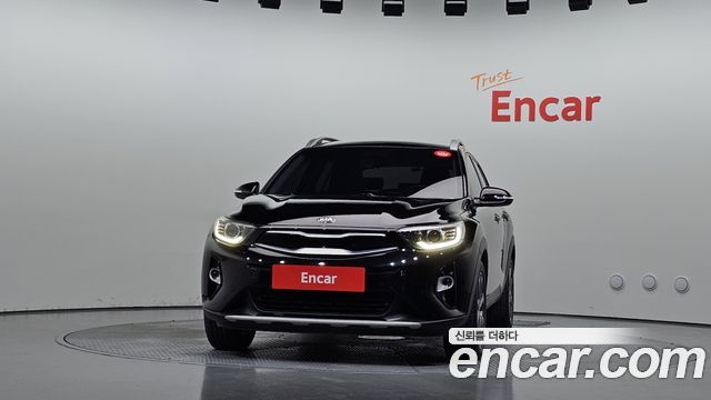Kia Stonic из Кореи Encar