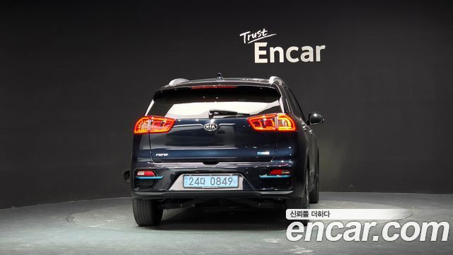 Kia Niro Noblesse — пробег 82 854 км — фото 4 из 5