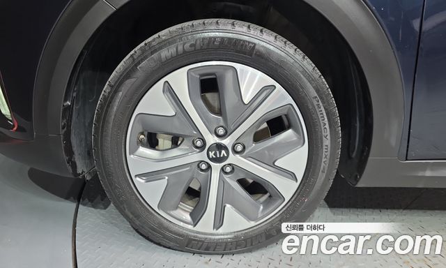 Kia Niro Noblesse — пробег 82 854 км — фото 5 из 5