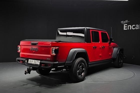 Jeep Gladiator 3.6 Rubicon — пробег 34 088 км — фото 2 из 5
