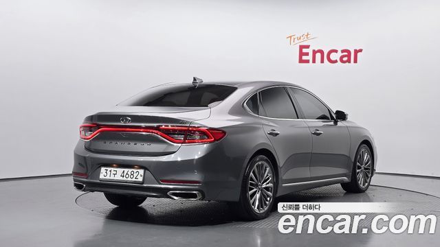 Hyundai Grandeur из Кореи Encar