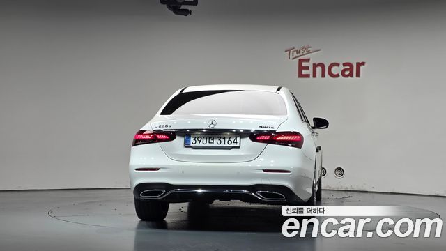 Mercedes-Benz E-Class из Кореи Encar