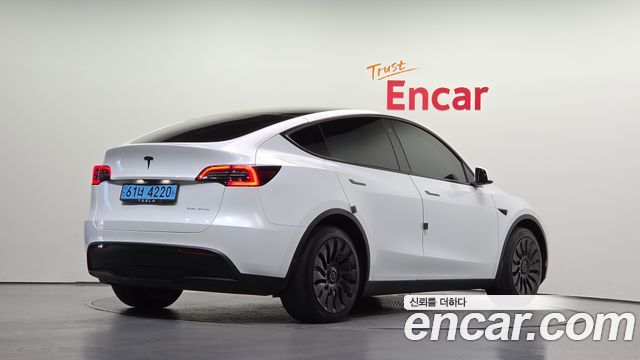 Tesla Model Y Long Range AWD — пробег 109 444 км — фото 2 из 5