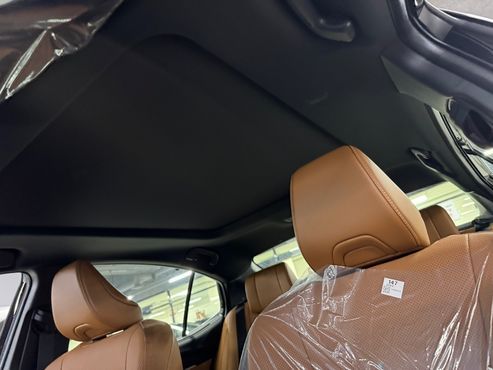 Toyota Camry 2.5 XLE Premium Hybrid — пробег 5 км — фото 4 из 5