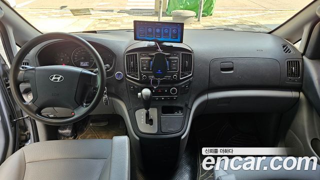 Hyundai Starex 5-Seater VAN Smart — пробег 465 622 км — фото 5 из 5