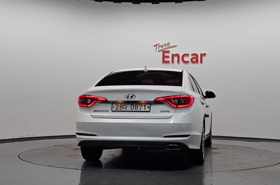 Hyundai Sonata 2.0 Smart Special — пробег 97 875 км — фото 4 из 5