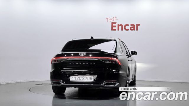 Hyundai Grandeur из Кореи Encar