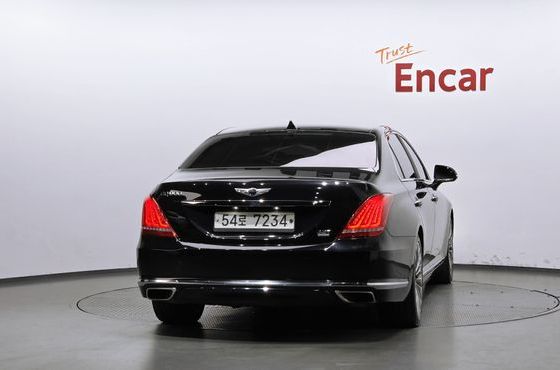 Genesis EQ900 3.3 T-GDI AWD Prestige — пробег 251 396 км — фото 4 из 5