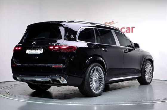 Mercedes-Benz GLS-Class Maybach GLS600 4MATIC — пробег 3 201 км — фото 2 из 5