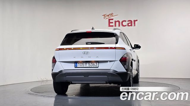 Hyundai Kona из Кореи Encar