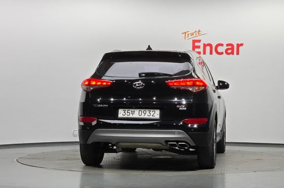 Hyundai Tucson Diesel 2.0 4WD Modern — пробег 228 713 км — фото 4 из 5