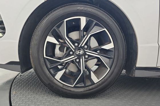 Hyundai Sonata 2.0 Premium — пробег 63 219 км — фото 5 из 5